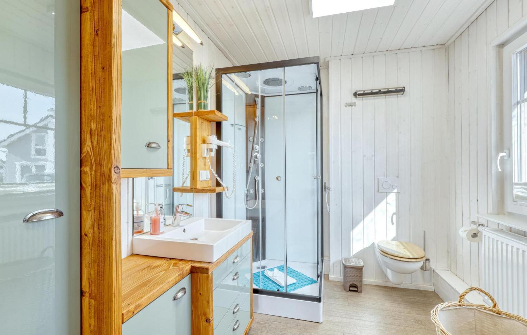2 Bedroom Beautiful Home In Zerpenschleuse 외부 사진