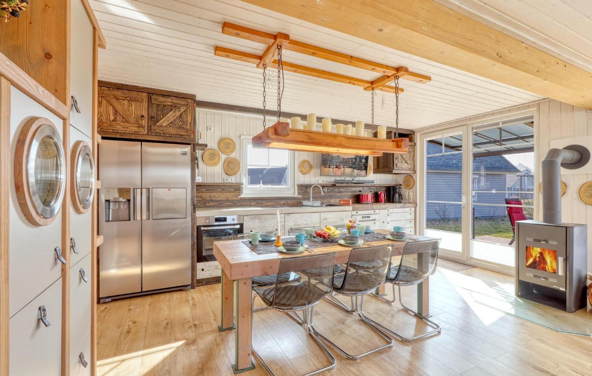 2 Bedroom Beautiful Home In Zerpenschleuse 외부 사진